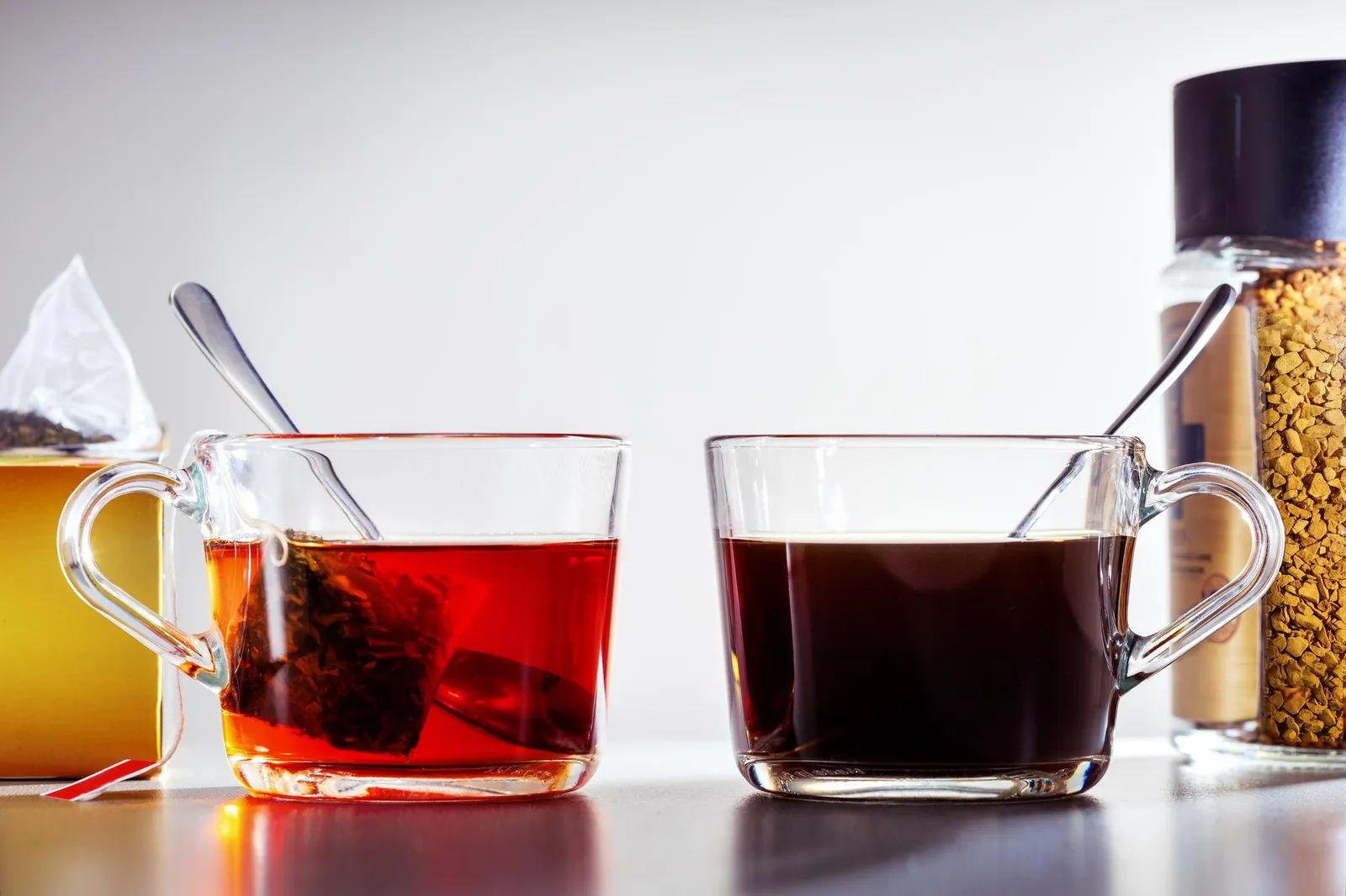 Green Tea vs Black Tea: Which Is Better?